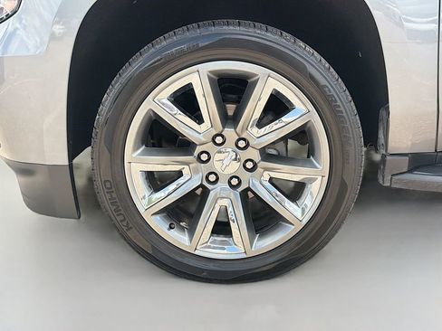 Used 2019 Chevrolet Tahoe LT w/ Texas Edition Package AWD/4WD image 43