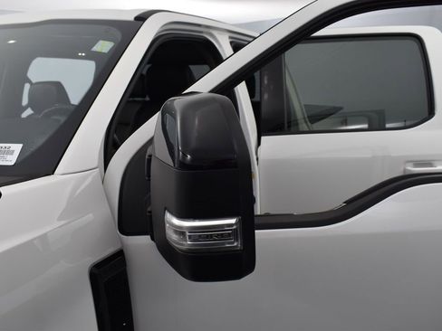 Used 2021 Ford F250 Lariat image 7