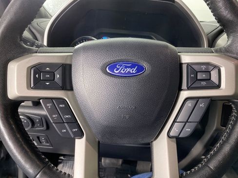 Used 2019 Ford F150 Lariat w/ Equipment Group 502A Luxury image 13
