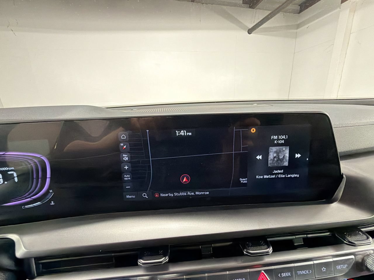 Used 2025 Kia Telluride S FWD image 14