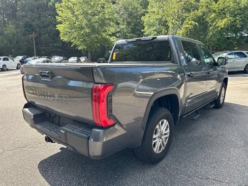 Used 2025 Toyota Tundra SR5 w/ SR5 Convenience Package AWD/4WD image 5