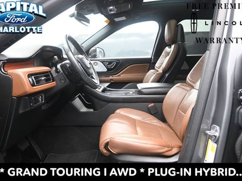 Used 2023 Lincoln Aviator Grand Touring w/ Equipment Group 301A AWD/4WD image 11