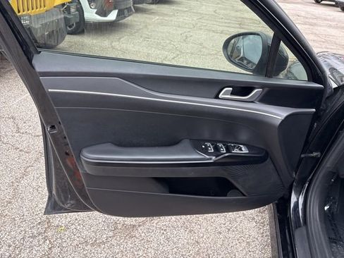 Used 2021 Kia K5 GT-Line image 10