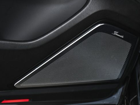 Used 2024 Porsche Cayenne Turbo GT image 14