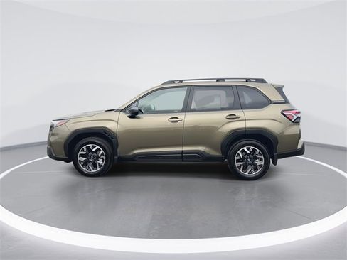 New 2025 Subaru Forester Premium image 5