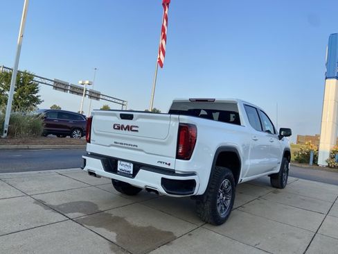 Used 2025 GMC Sierra 1500 AT4 AWD/4WD image 11