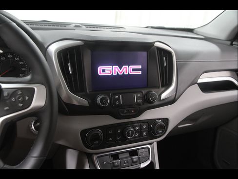 Used 2023 GMC Terrain SLT w/ Infotainment Package II AWD/4WD image 9