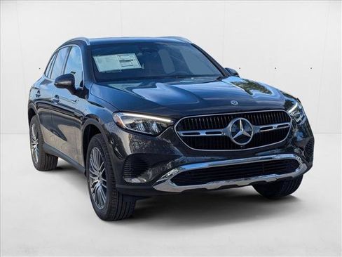 Certified 2026 Mercedes-Benz GLC 300 4MATIC image 7