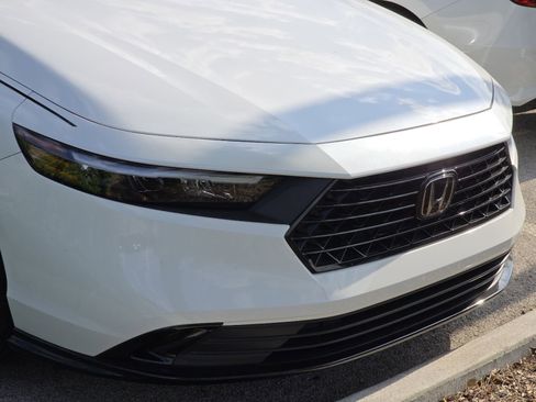 Certified 2024 Honda Accord Sport image 7