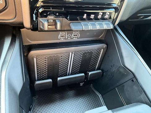 Used 2026 RAM 2500 Rebel w/ Rebel Level 1 Equipment Group AWD/4WD image 25