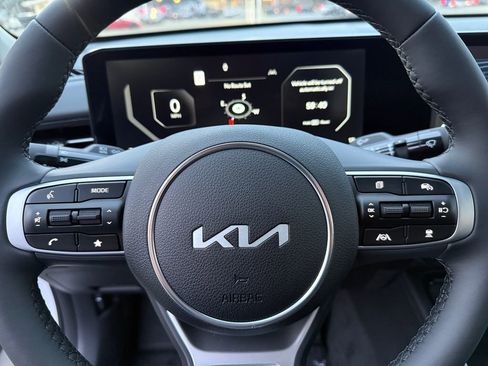 New 2026 Kia K5 EX FWD image 21