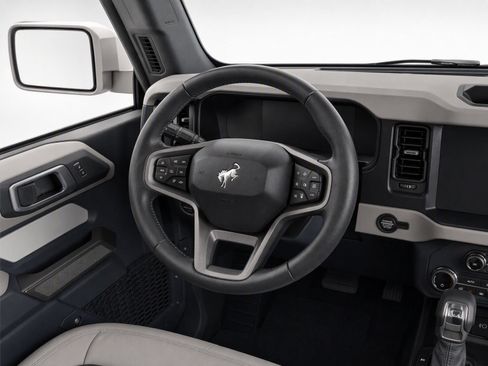 Used 2023 Ford Bronco Wildtrak AWD/4WD image 21