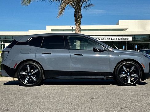 Used 2023 BMW iX xDrive50 w/ Premium Package image 2