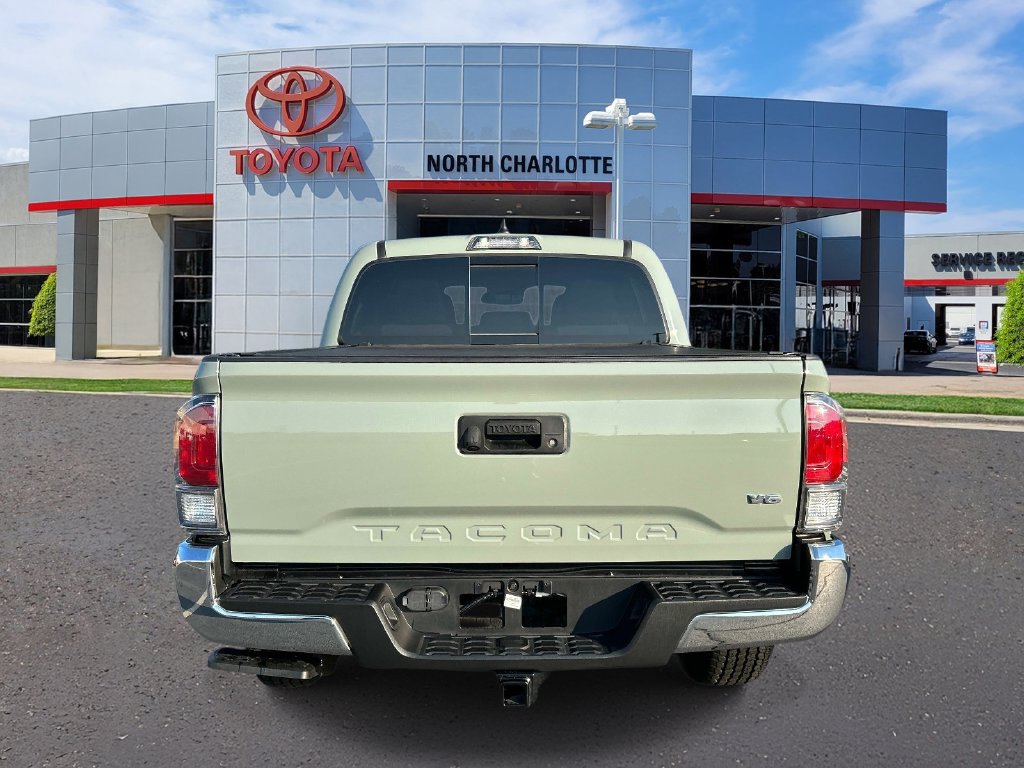 Used 2023 Toyota Tacoma TRD Off-Road AWD/4WD image 6