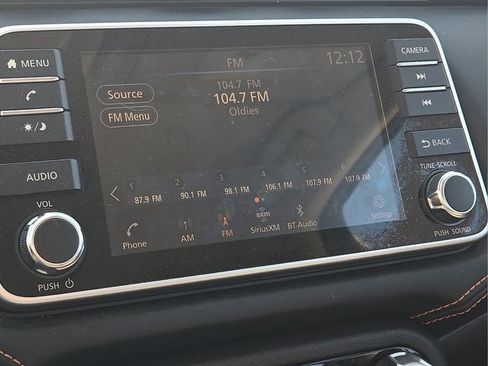 Used 2020 Nissan Versa SR image 27