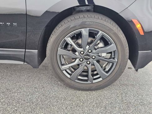 Used 2023 Chevrolet Equinox RS image 9