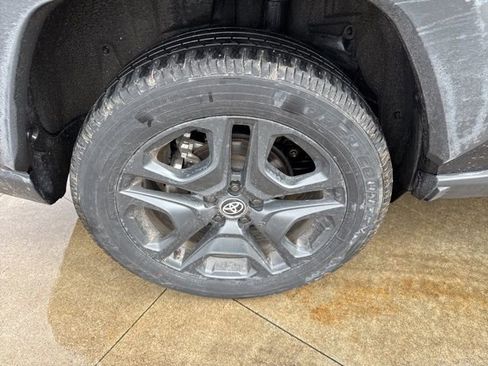 Used 2024 Toyota RAV4 Adventure image 10