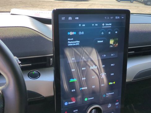 Used 2023 Ford Mustang Mach-E Select image 22