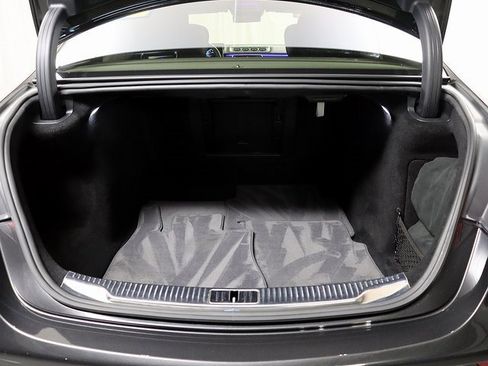 Certified 2022 Mercedes-Benz S 500 4MATIC w/ AMG Line Package image 31