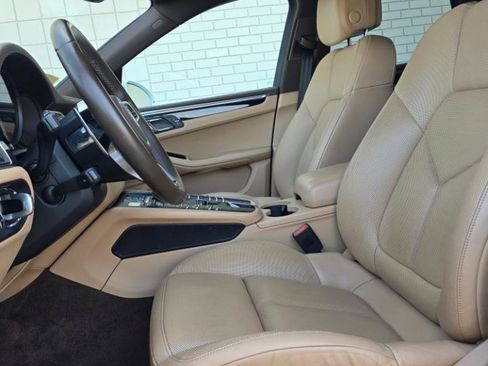 Used 2016 Porsche Macan S AWD/4WD image 11