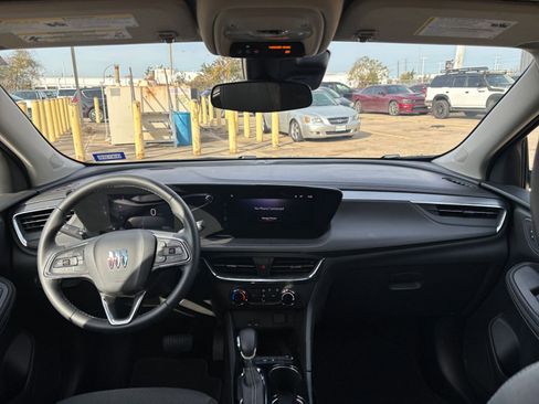 Used 2025 Buick Encore GX Preferred image 31