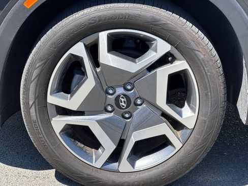 Used 2024 Hyundai Palisade Limited FWD image 26