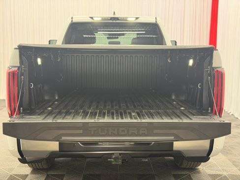 Used 2024 Toyota Tundra Limited AWD/4WD image 40