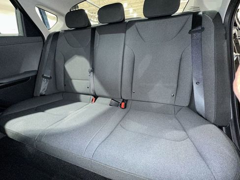 New 2025 Kia K4 LXS image 23