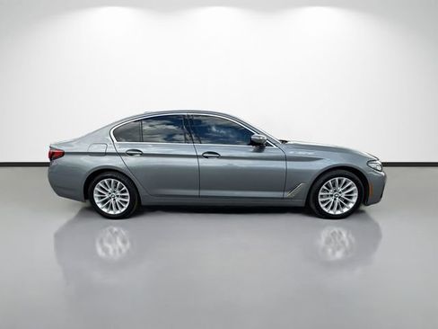 Used 2023 BMW 530i w/ Premium Package RWD image 2