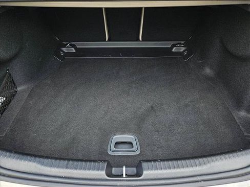 Used 2023 Mercedes-Benz C 300 Sedan image 6