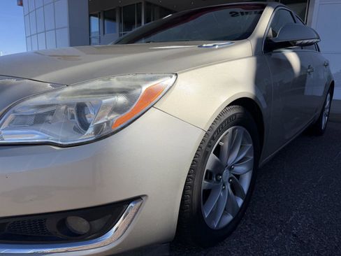 Used 2015 Buick Regal Premium w/ Experience Buick Package image 9