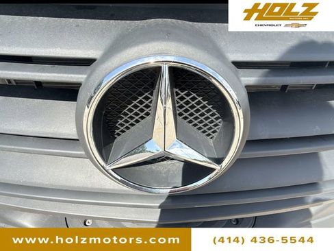 Used 2025 Mercedes-Benz Sprinter 2500 image 25