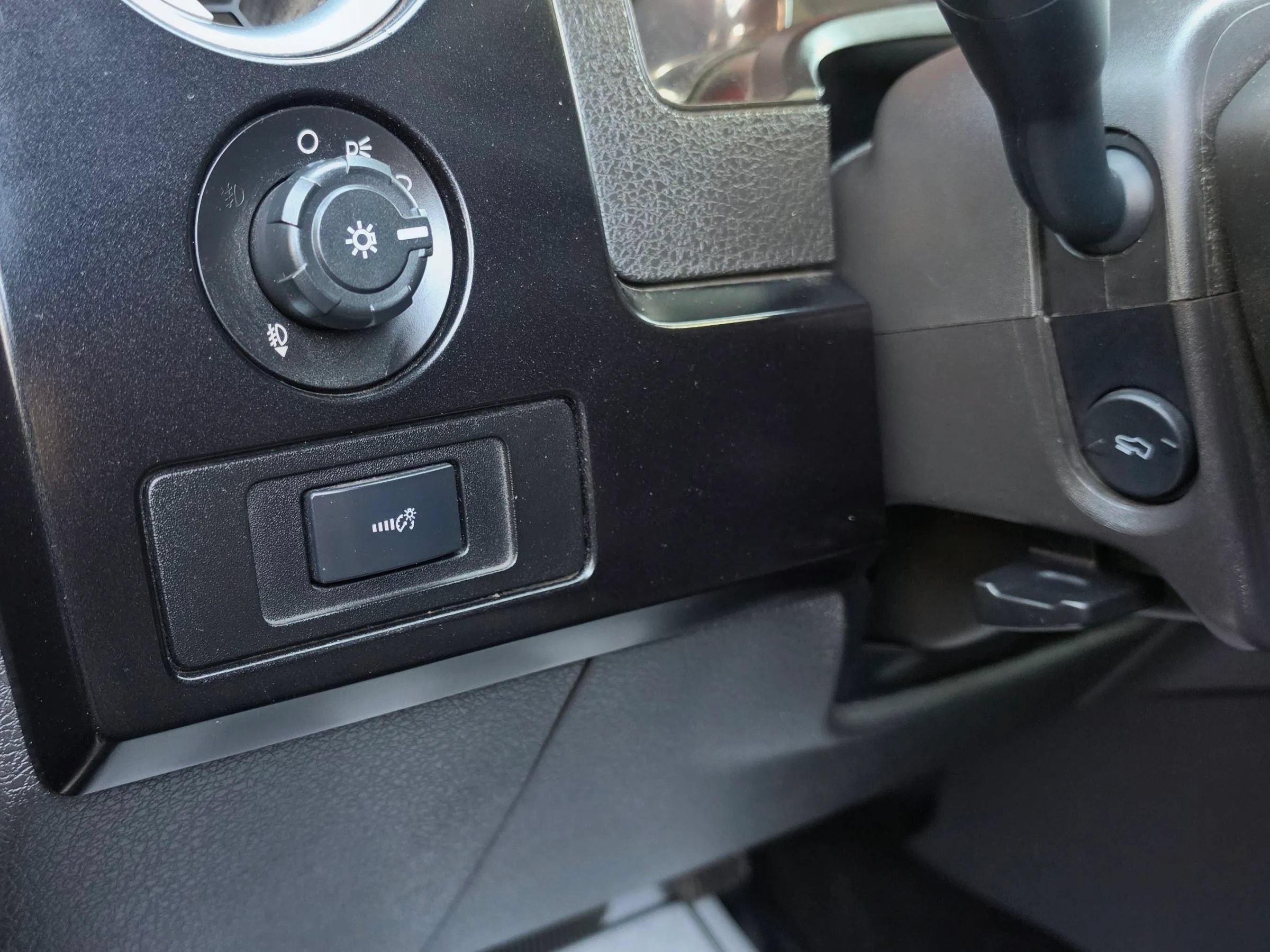 Used 2013 Ford F150 FX4 w/ Luxury Equipment Group AWD/4WD image 21