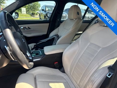 Used 2019 BMW 330i xDrive Sedan w/ Premium Package AWD/4WD image 3