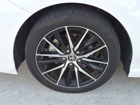 Used 2023 Toyota Camry SE w/ Convenience Package FWD image 6