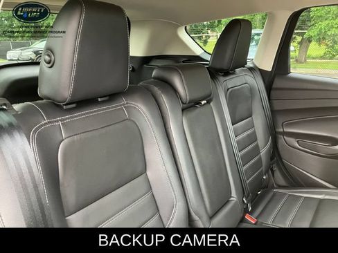 Used 2018 Ford Escape Titanium w/ Ford Safe & Smart Package AWD/4WD image 12
