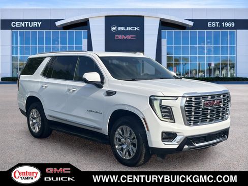 Used 2025 GMC Yukon Denali image 1