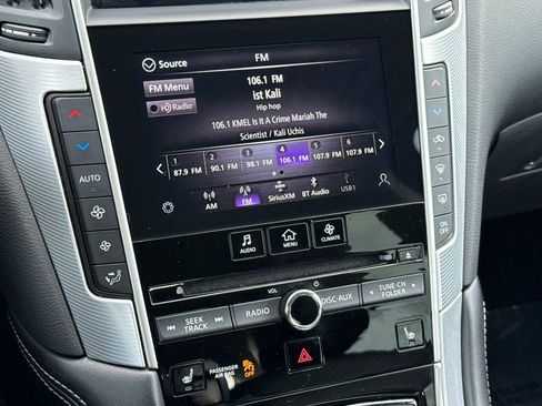 Used 2021 INFINITI Q50 Luxe image 18