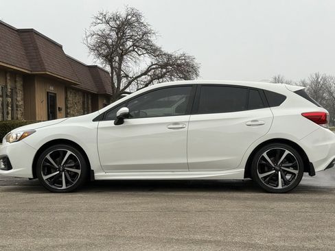Used 2020 Subaru Impreza 2.0i Sport image 2
