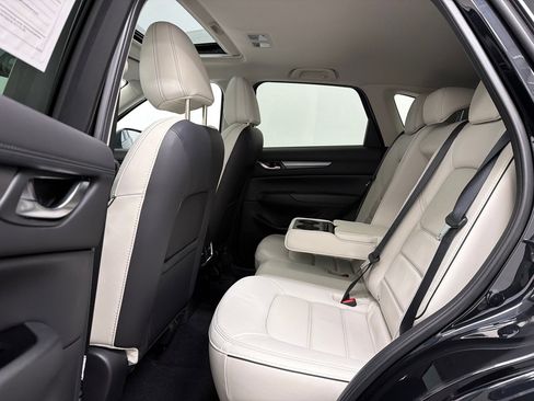 Certified 2025 MAZDA CX-5 AWD 2.5 S w/ Preferred Package image 17