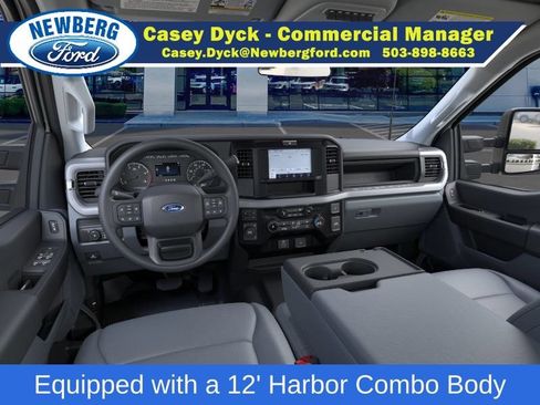 New 2026 Ford F550 4x4 Crew Cab image 9