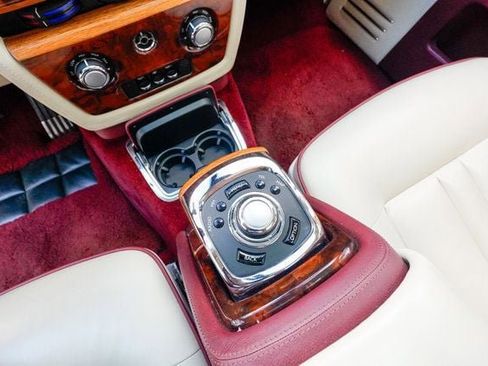 Used 2013 Rolls-Royce Phantom Sedan image 61