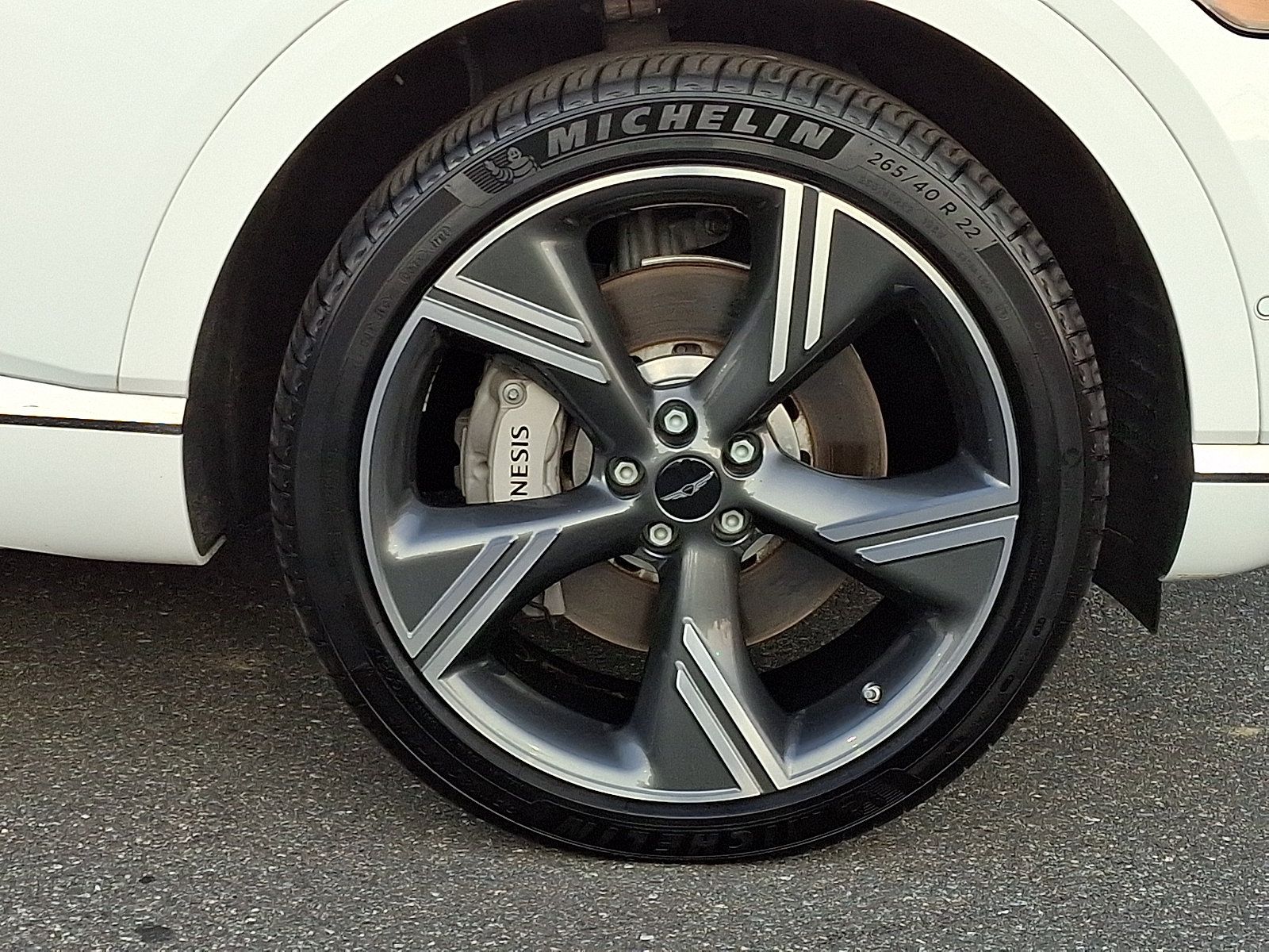 Certified 2025 Genesis GV80 3.5T Prestige AWD/4WD image 8