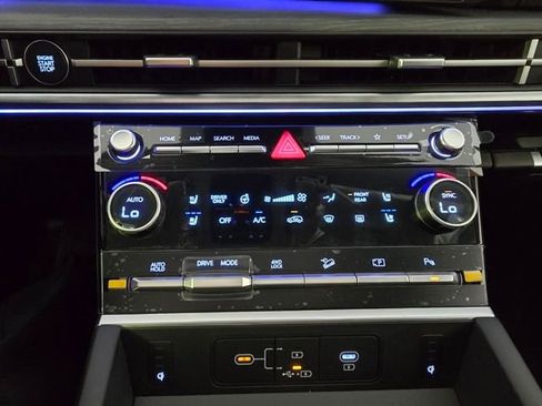 New 2026 Hyundai Santa Fe Limited AWD/4WD image 19