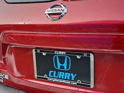 Used 2020 Nissan Kicks SV image 28