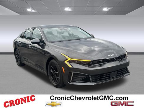 Used 2025 Kia K5 LXS FWD image 1