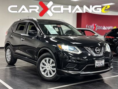 Used 2016 Nissan Rogue S w/ Appearance Package