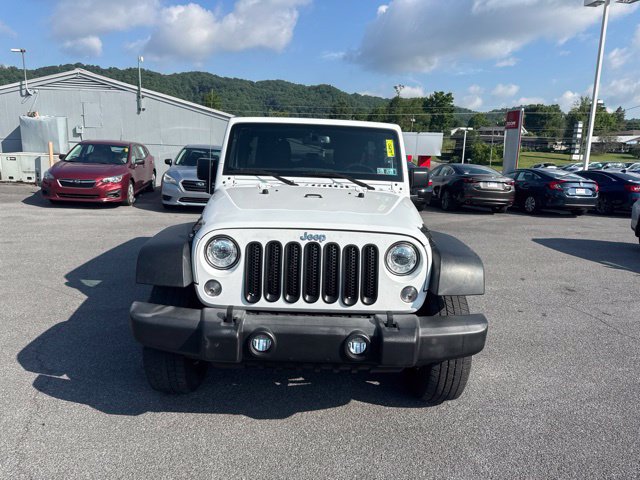 Used 2017 Jeep Wrangler Unlimited Sport w/ Quick Order Package 24S AWD/4WD image 3