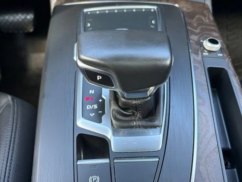 Used 2019 Audi Q5 2.0T Premium Plus w/ Premium Plus Package AWD/4WD image 25