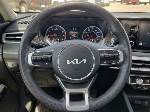 Used 2023 Kia K5 LXS image 24